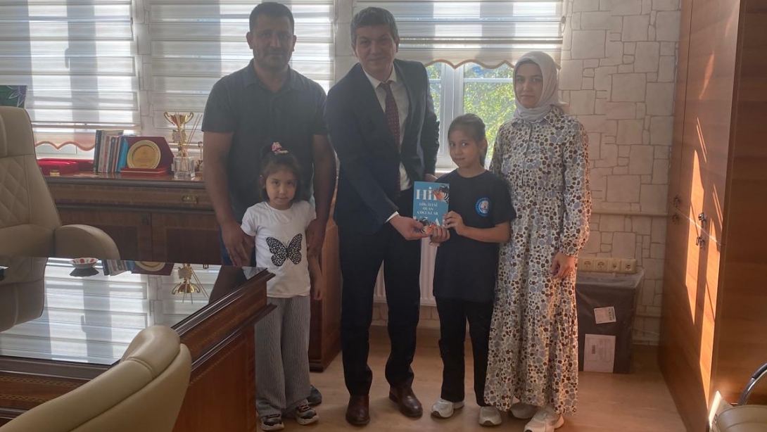 Küçük Yazarımızı Tebrik Ediyoruz